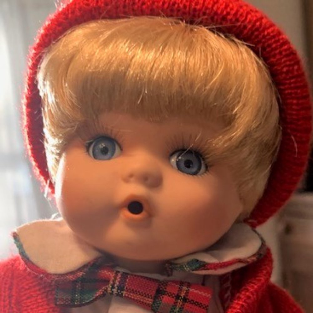 Seymour Mann Vintage Collectable NWT Christmas Twin Dolls - Picture 4 of 5